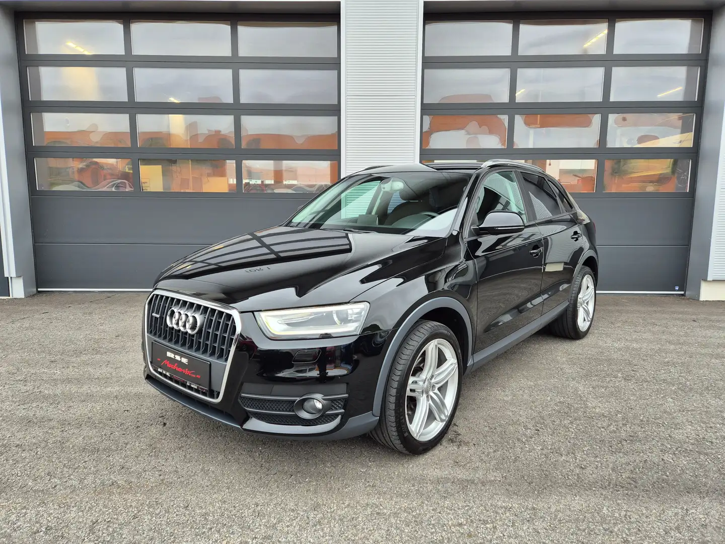 Audi Q3 2.0 TDI quattro,Xenon,SHZ,19Zoll,AHK Nero - 2
