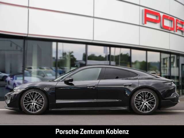 Porsche Taycan Turbo