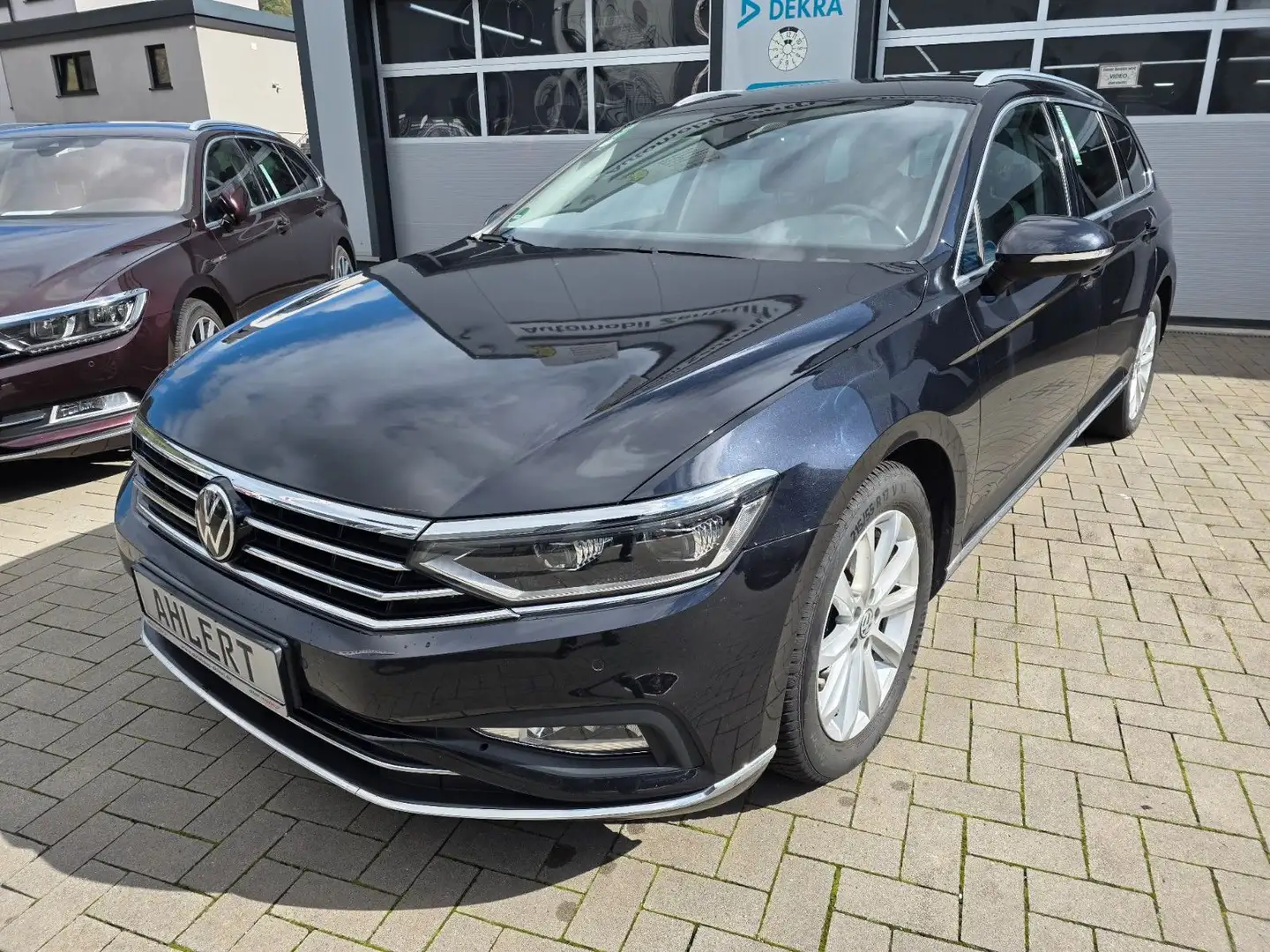 Volkswagen Passat Variant Elegance TDI DSG Schwarz - 1