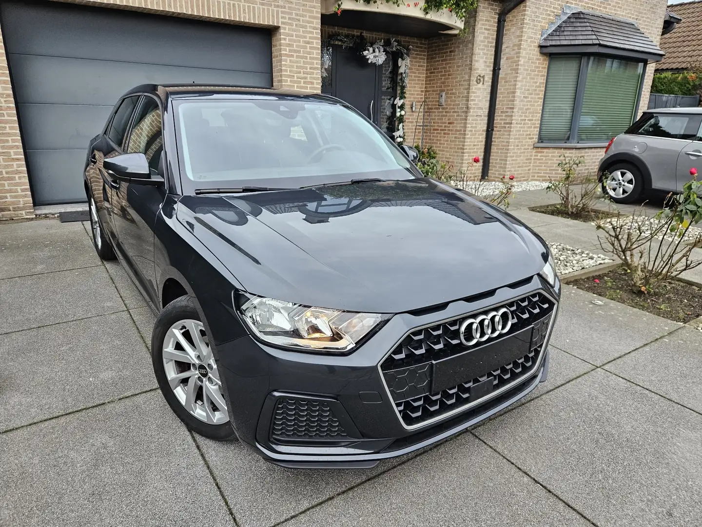 Audi A1 / TFSI Advanced / CARPLAY / ** SUPER DEAL ** - 2