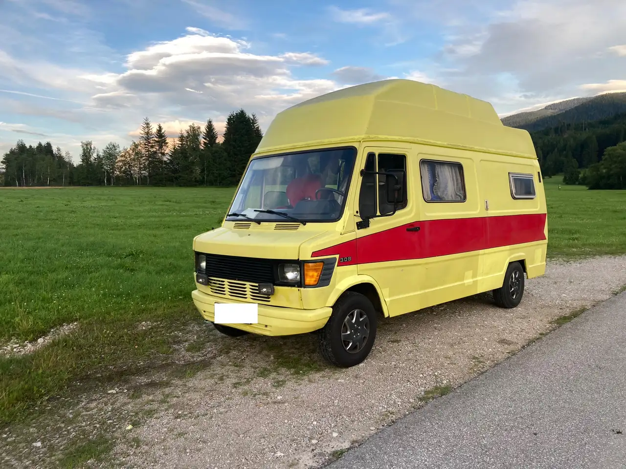 Mercedes-Benz 308 Campingvan, foto 2