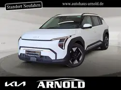 Kia EV3 81,4 kWh EARTH WP 360° LED el Klappe Navi ! Business Paket/Fahrassistenz Paket: DriveWise Park Plus/Distronic/Klima/NSW