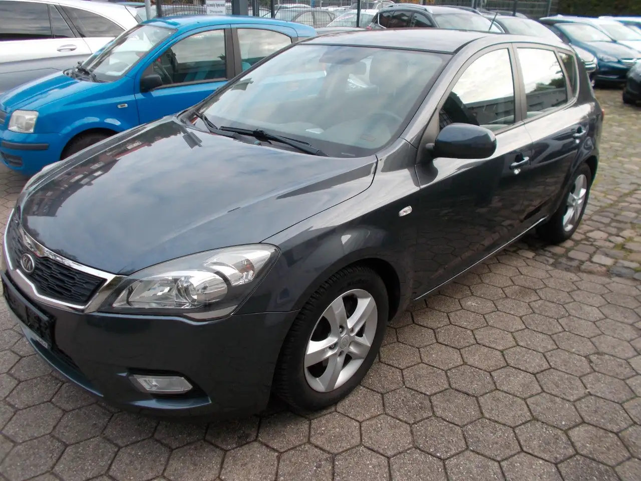 Kia Ceed / cee'd