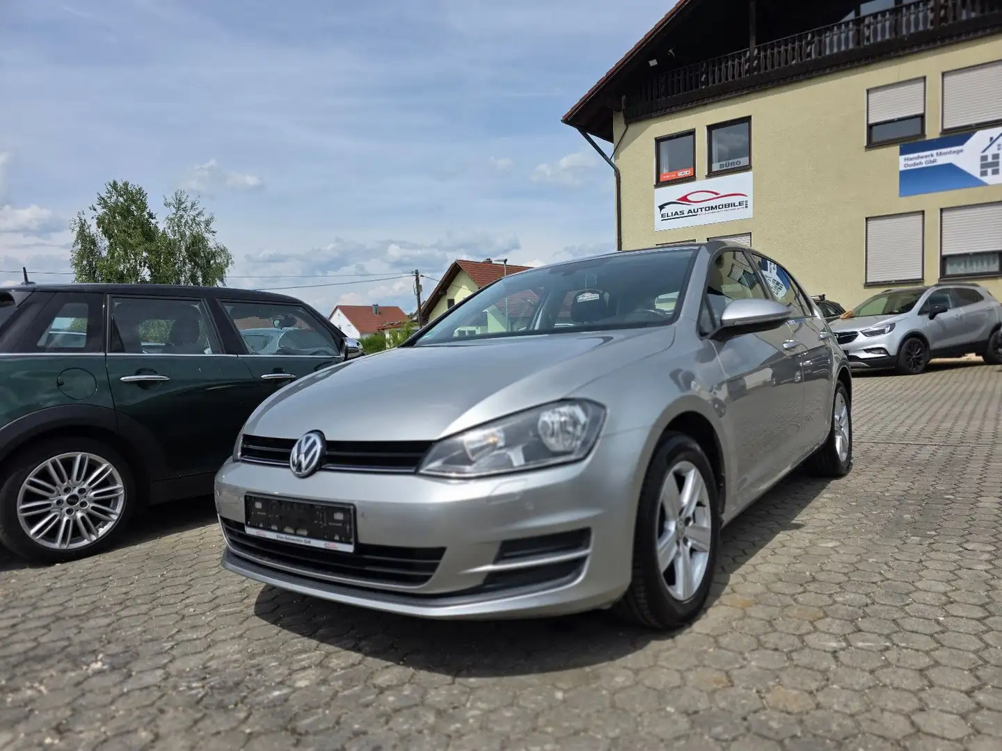 Volkswagen Golf VII Lim. Comfortline BMT / TÜV NEU Silber - 1
