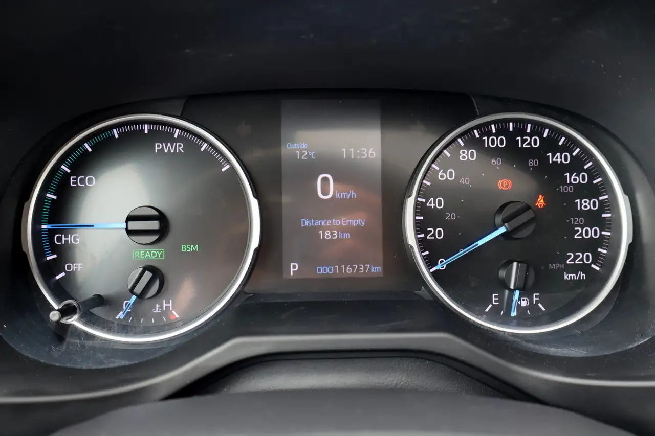 Toyota RAV 4 снимка Toyota RAV 4
