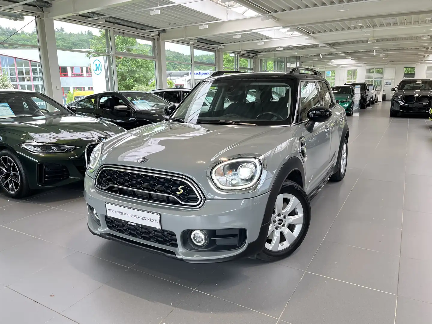 MINI Cooper SE Countryman Countryman SE ALL4 Pepper Navi/LED/Komfortzugang/S Grijs - 2