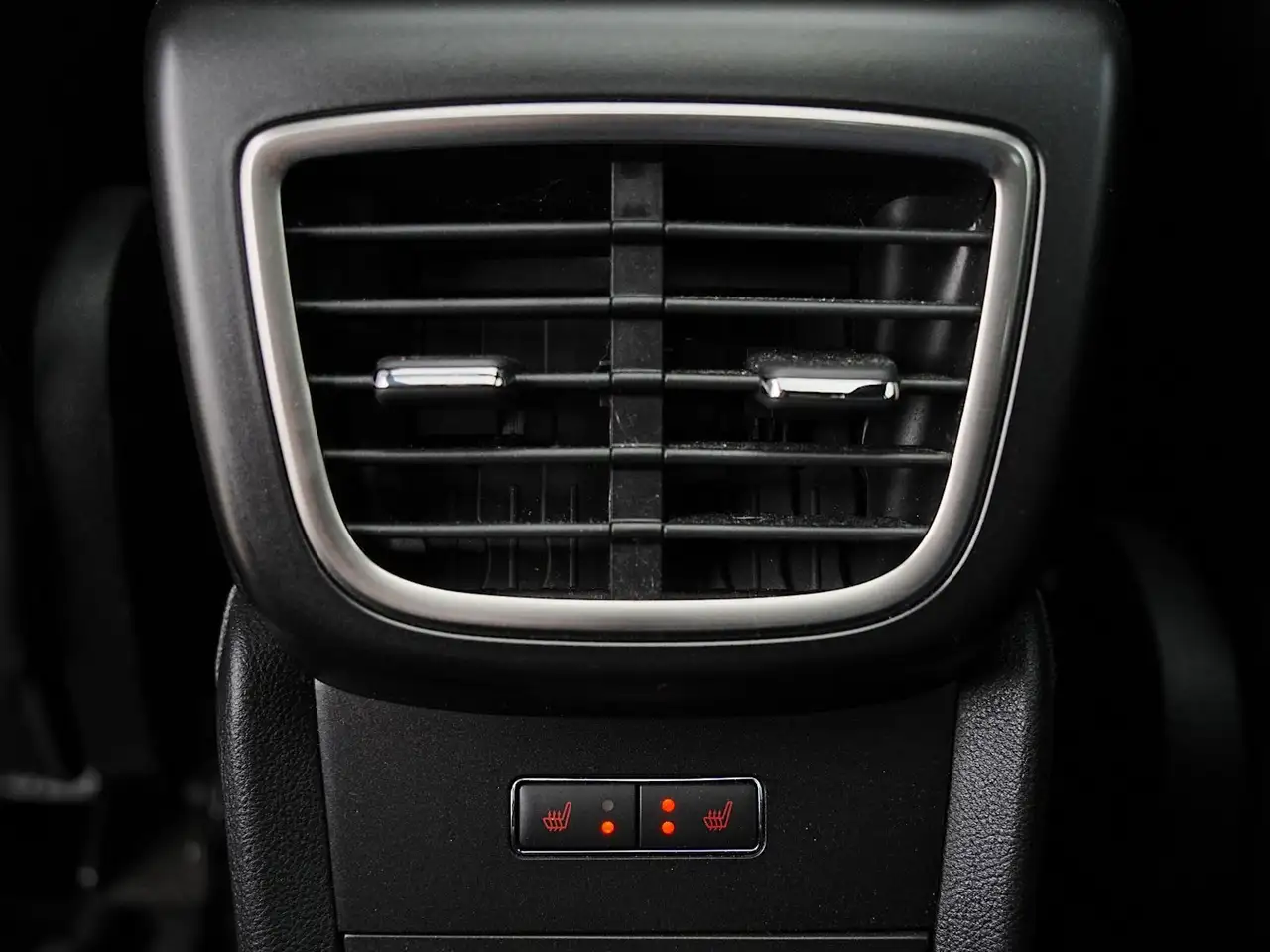 Lincoln MKX photo Lincoln MKX