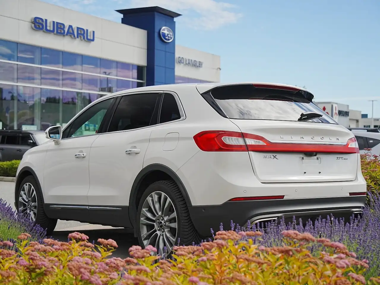 Lincoln MKX photo Lincoln MKX