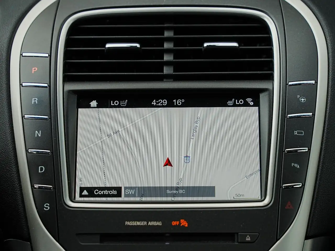 Lincoln MKX photo Lincoln MKX