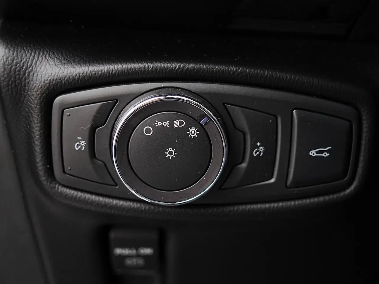 Lincoln MKX photo Lincoln MKX