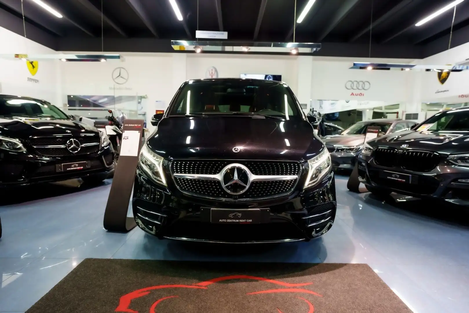 Mercedes-Benz V300 AMG Nero - 1