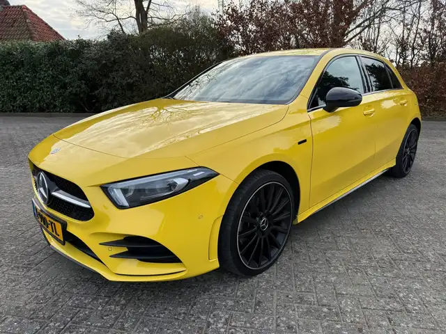 Mercedes-Benz A 250 e Business Solution AMG Limited