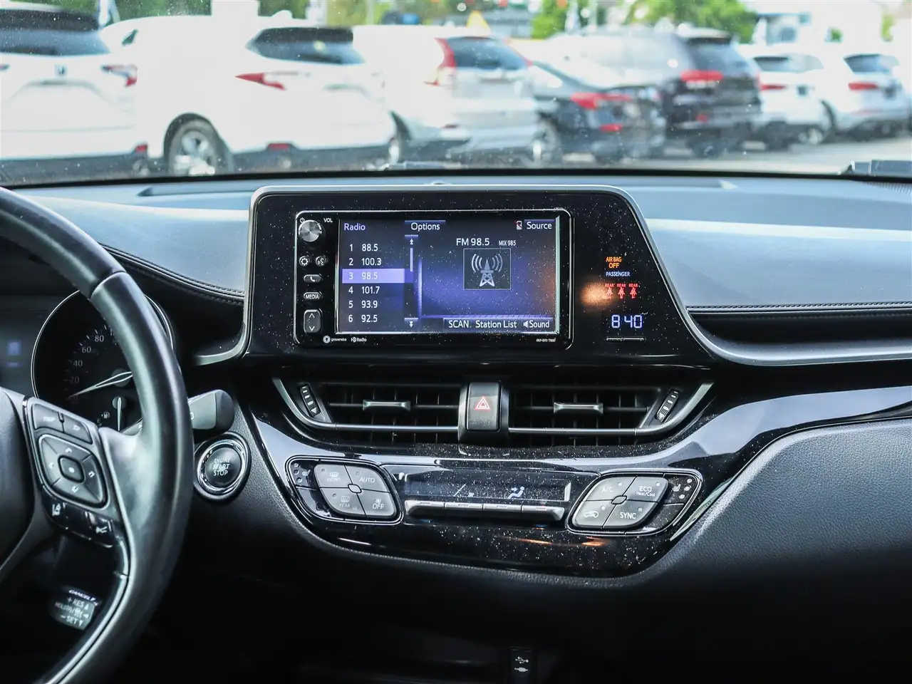 Toyota C-HR снимка Toyota C-HR