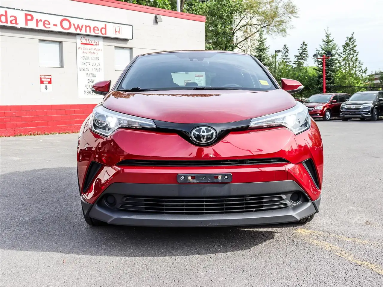 Toyota C-HR снимка Toyota C-HR