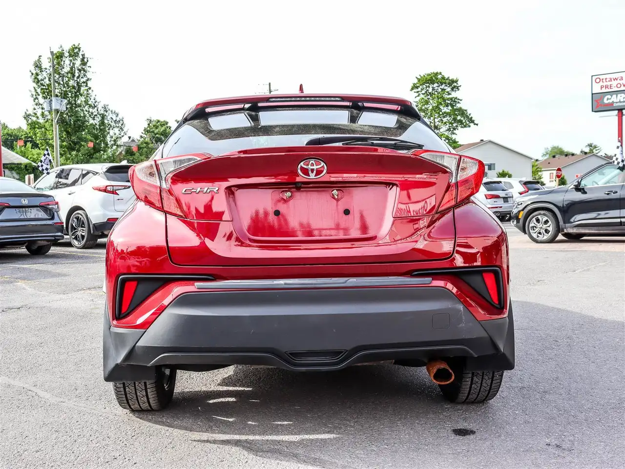 Toyota C-HR снимка Toyota C-HR