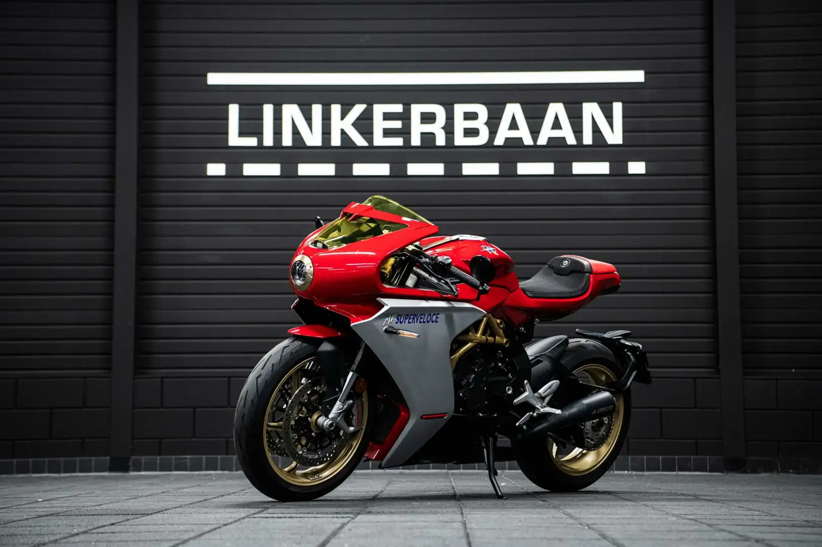 MV Agusta Superveloce 800 | 1e eigenaar | Sportuitlaat | Collector | Rojo - 1