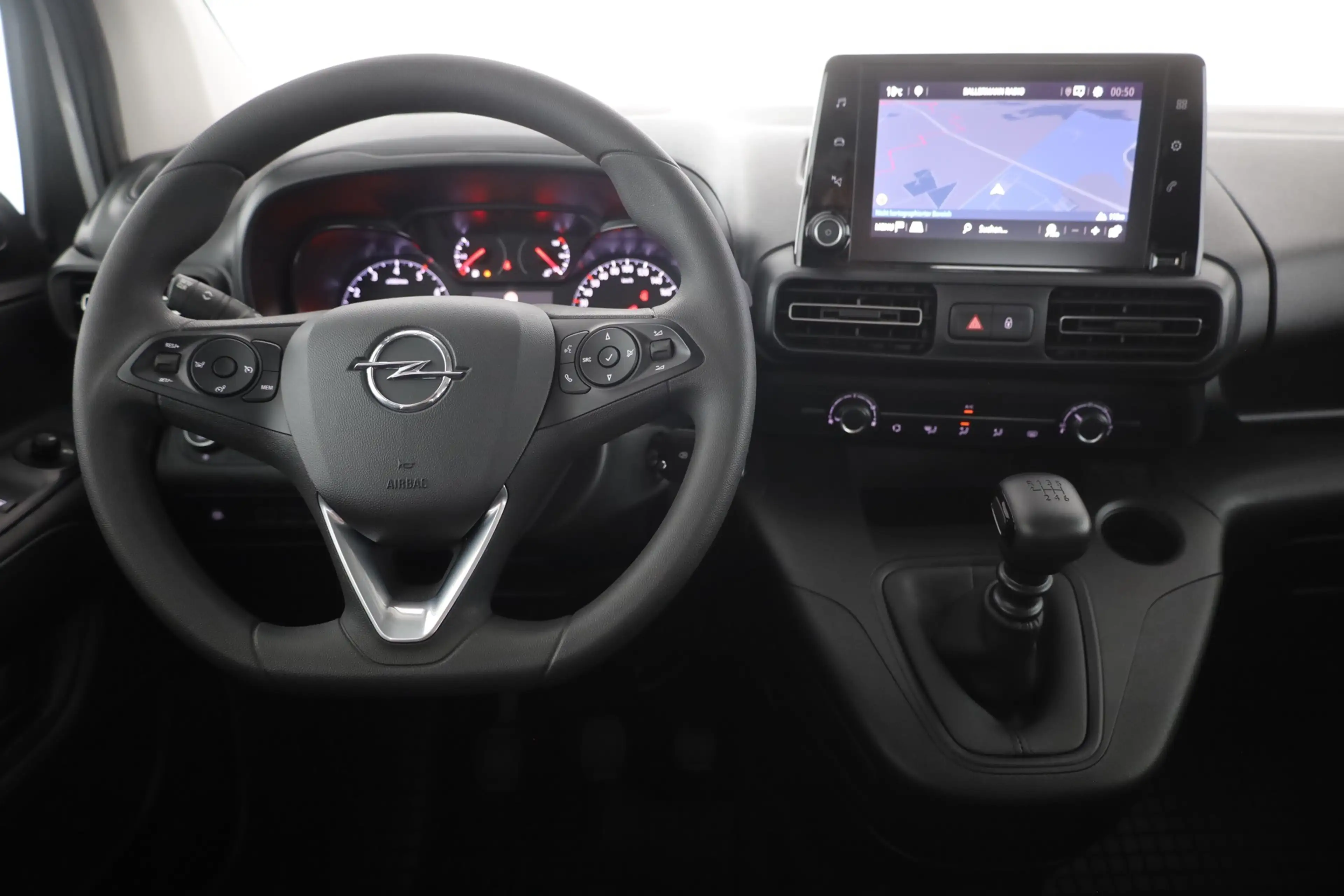 Opel Combo Life E 1.2 Edition Navi IntelliLink DAB — photo 10