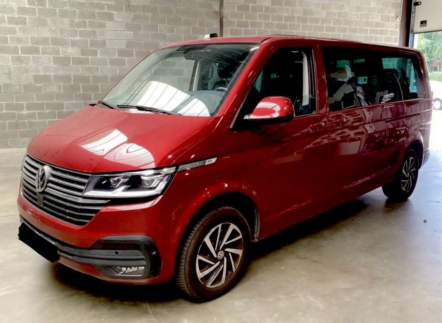 Volkswagen T6.1 Multivan 2.0TDi 150CV BOITE AUTO 8 PLACES TVAC FULL OPTIONS Rouge - 1