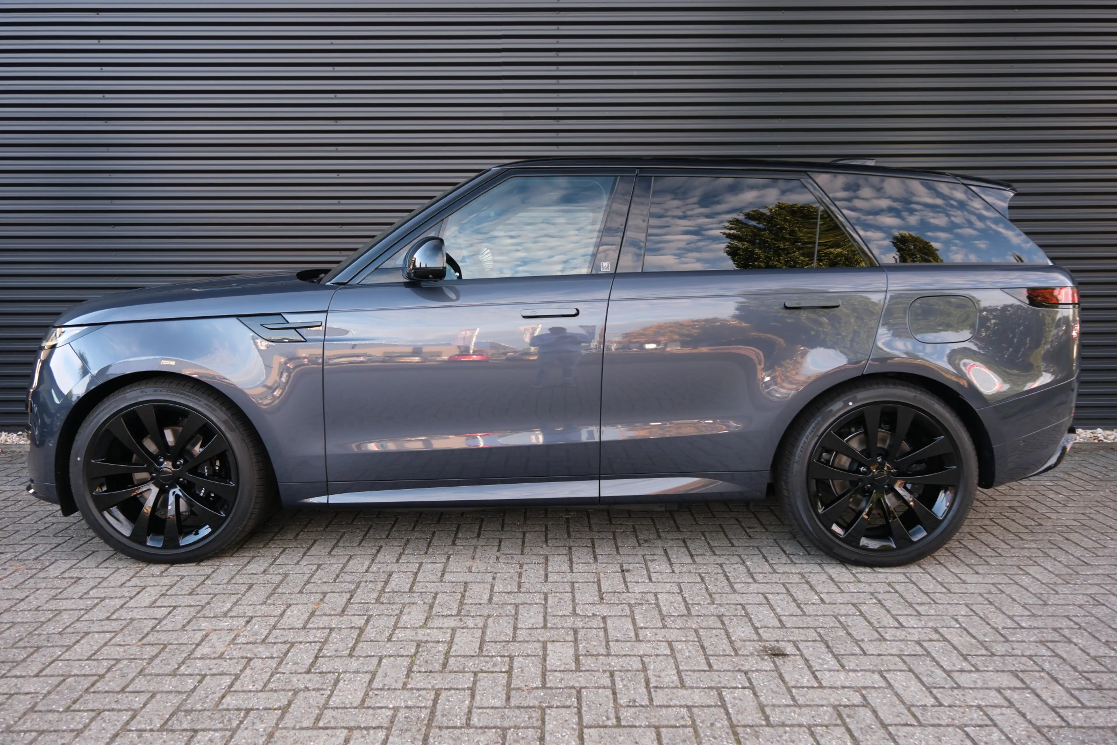 Land Rover Range Rover Sport P460e Dynamic SE | NP € 135.660,- | Schuifkantelda — photo 2