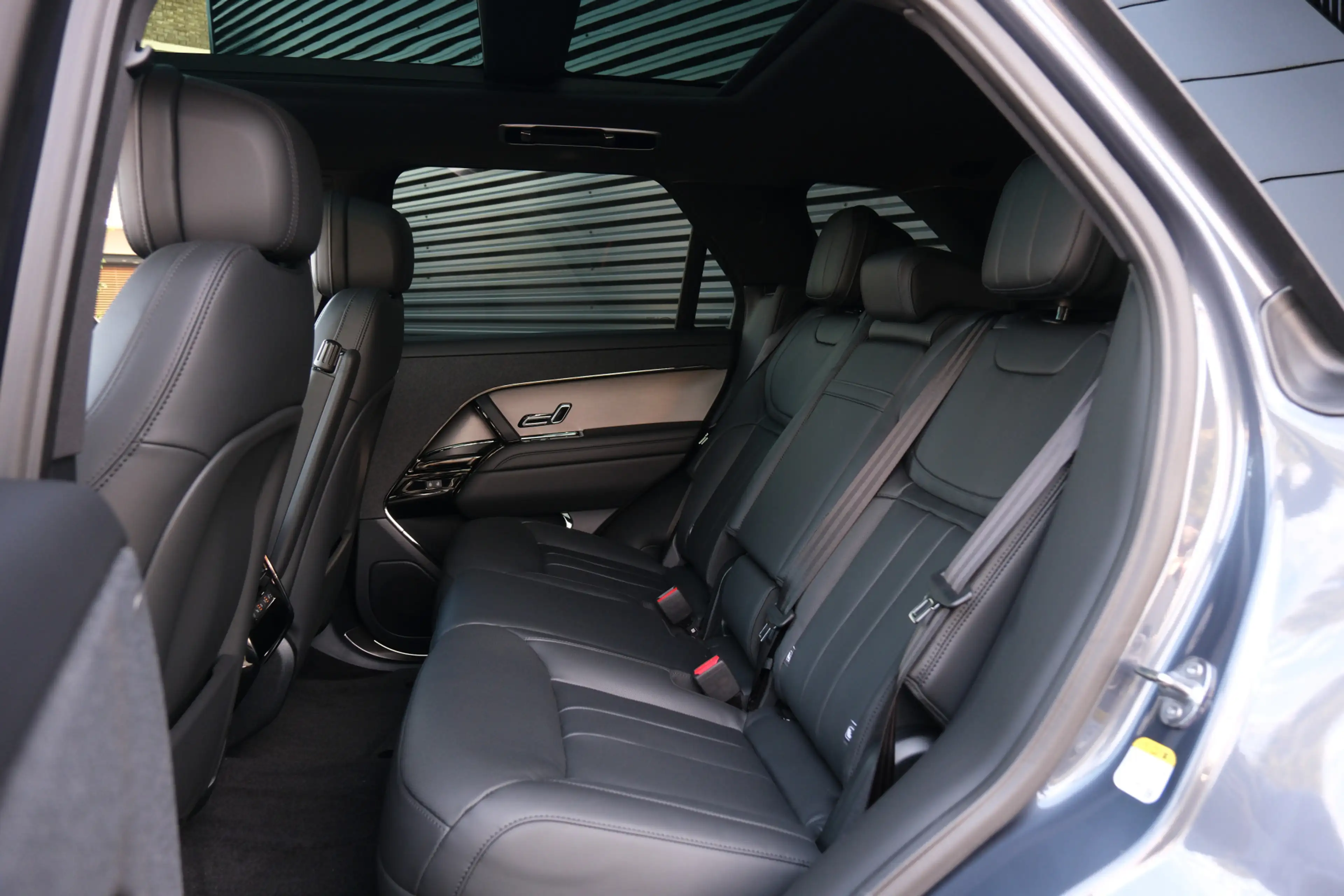 Land Rover Range Rover Sport P460e Dynamic SE | NP € 135.660,- | Schuifkantelda — photo 4