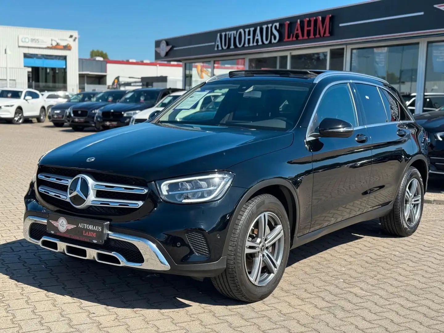 Mercedes-Benz GLC 220 d 4Matic 9G-TRONIC*PANO*STANDHEIZUNG*NAV Noir - 2