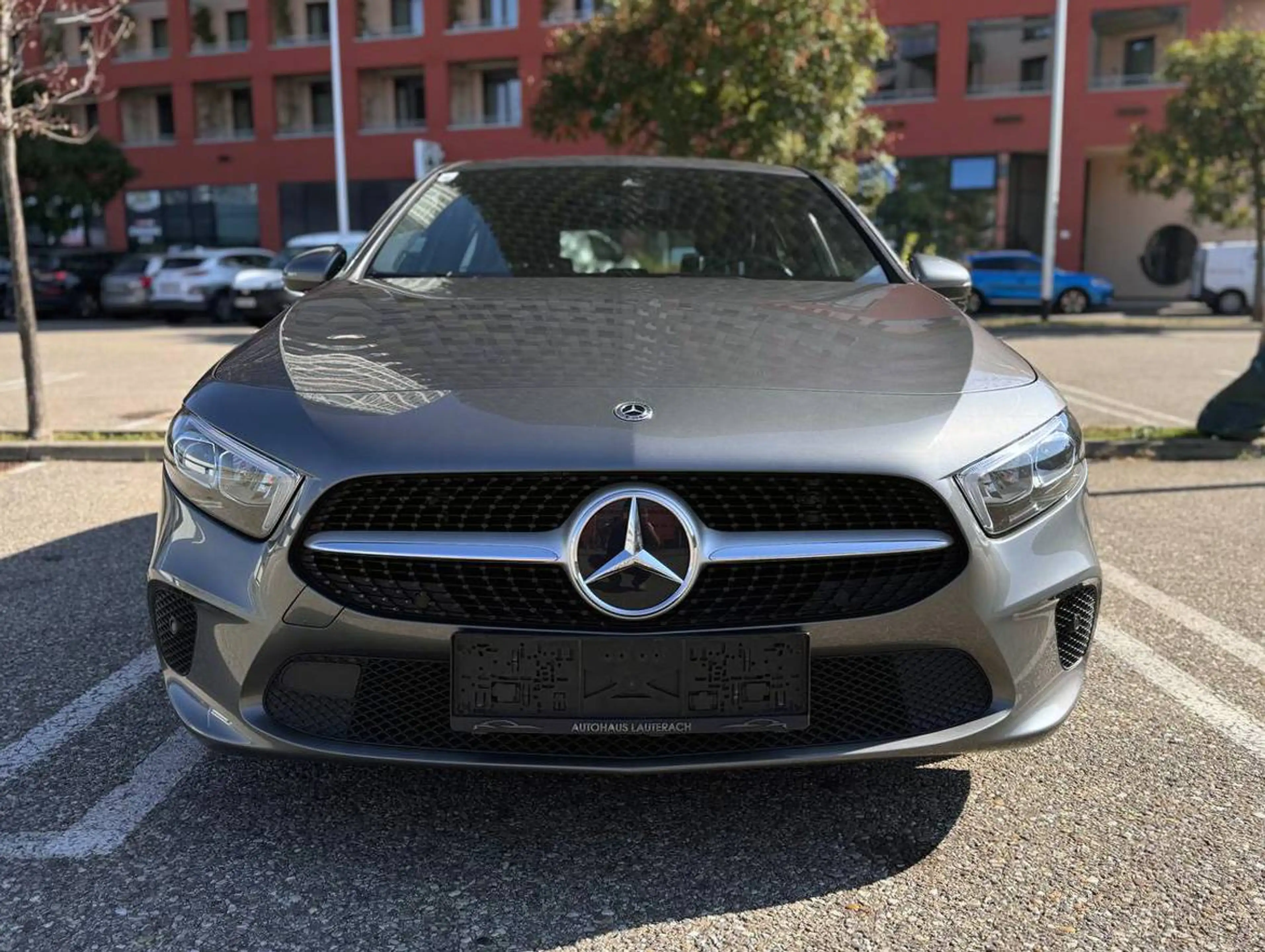 Mercedes-Benz A 180 Navi | Kamera | LED | AHK — photo 2
