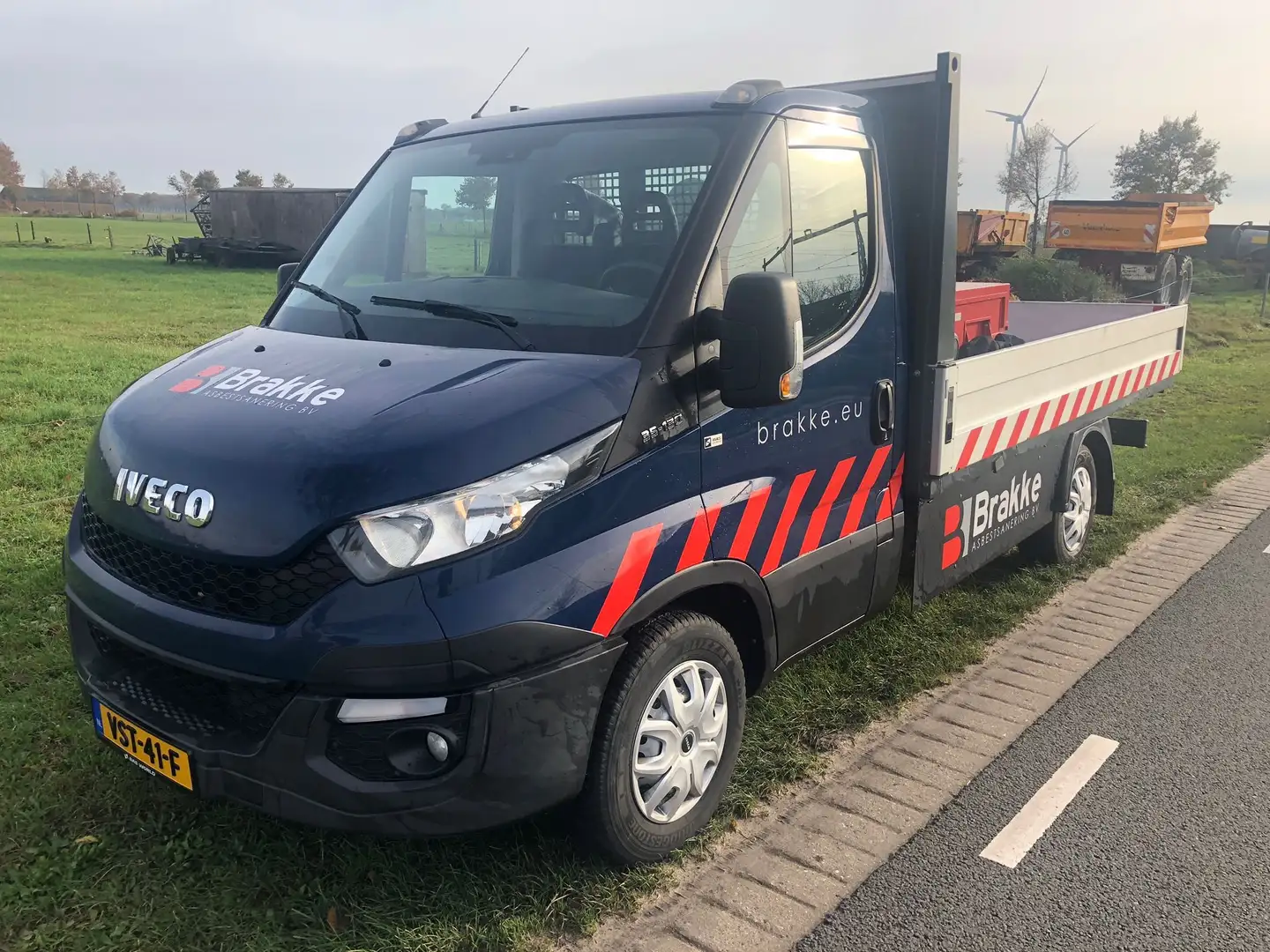 Iveco Daily 35S13 2.3D Blauw - 2