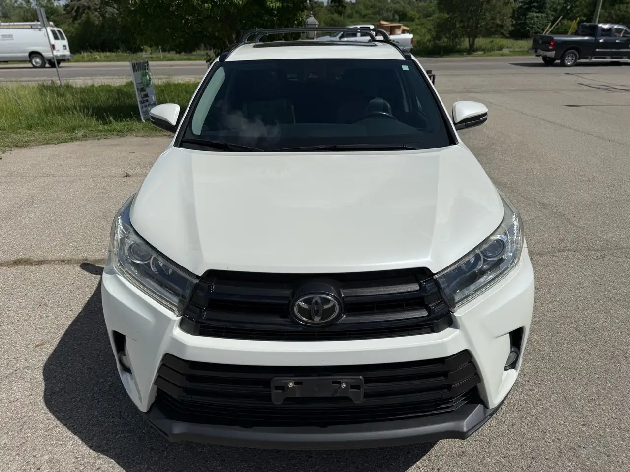 Toyota Highlander снимка Toyota Highlander