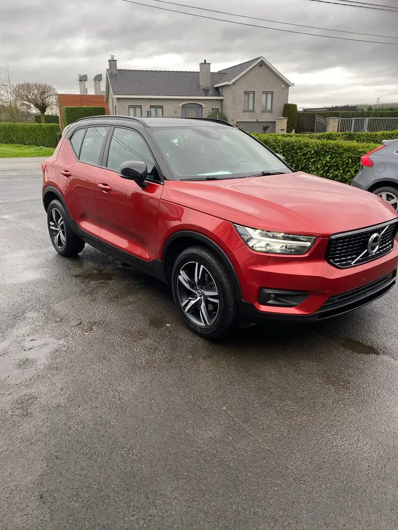 Volvo XC40 T2 r-design manueel Rood - 2