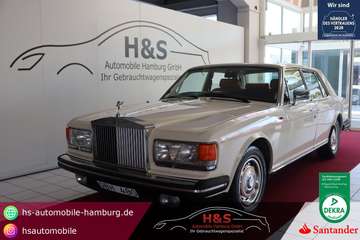 6.75L V8 AUTOMAT