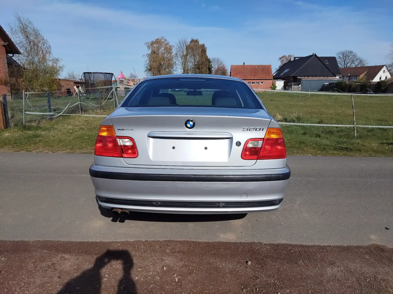 BMW 320i, E46 aus erster Hand, wenig Laufleistung. VB, foto 7