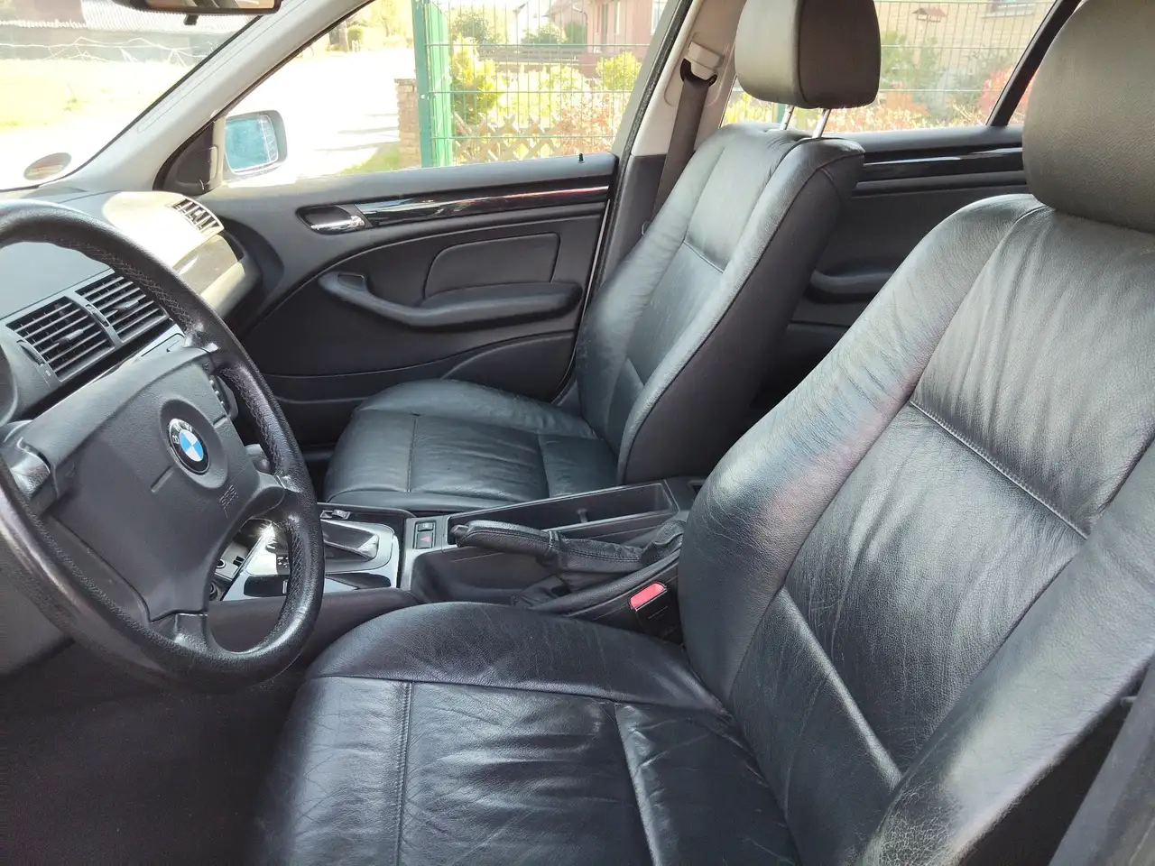 BMW 320i, E46 aus erster Hand, wenig Laufleistung. VB, foto 11