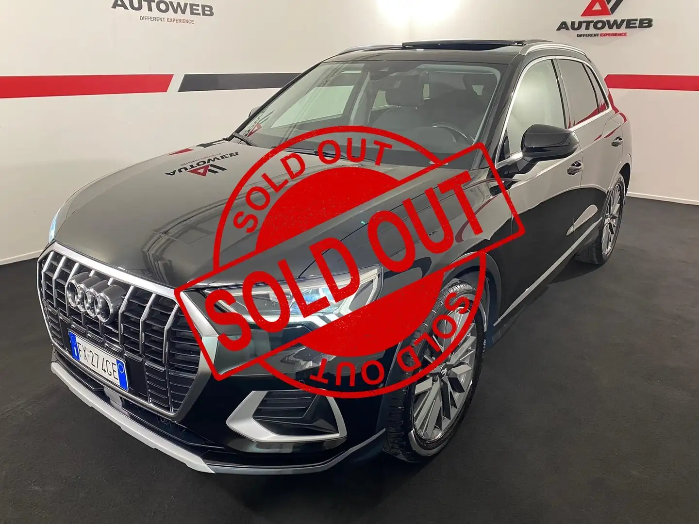 Audi Q3 35 TFSI S tronic Zwart - 1