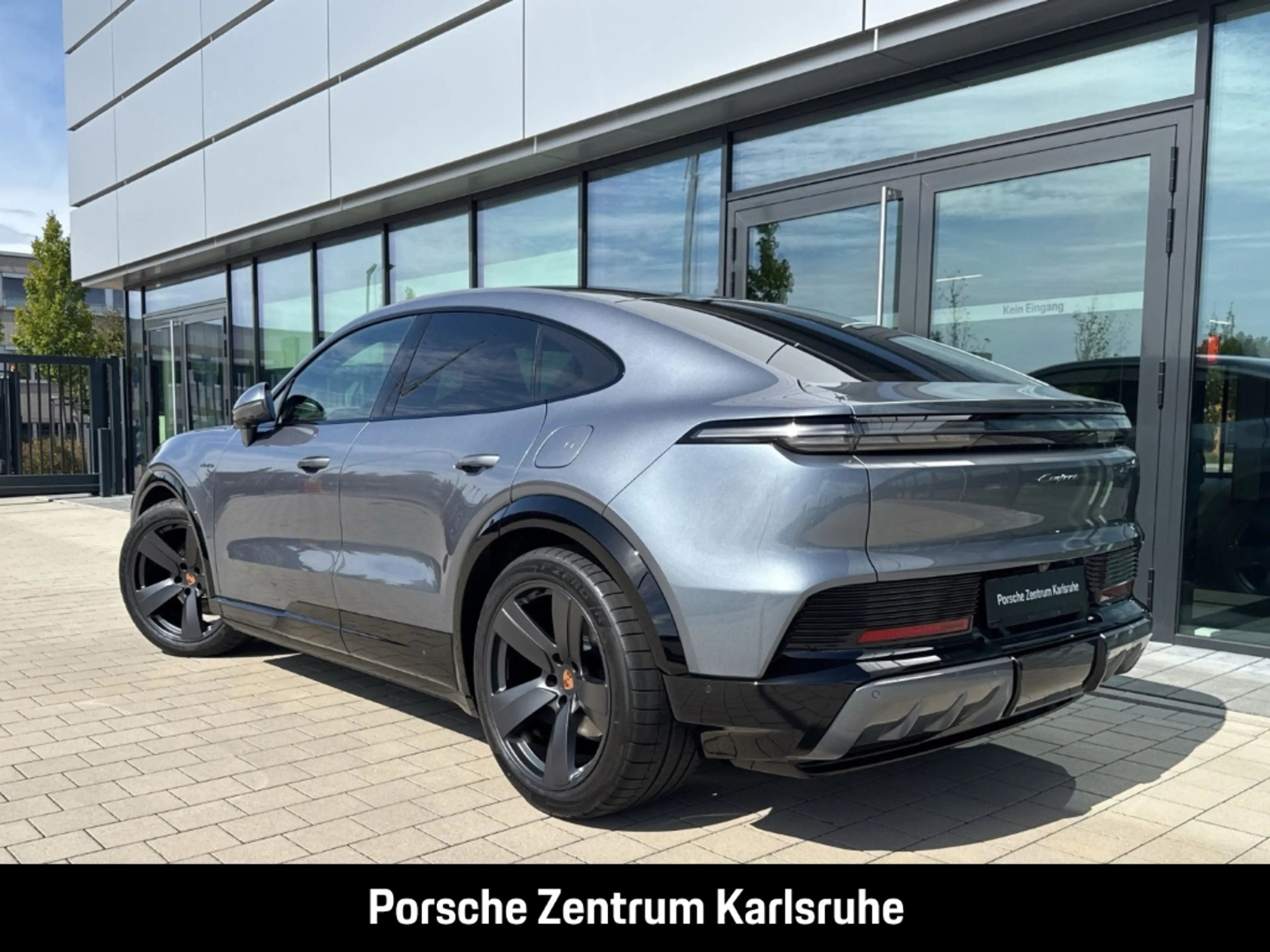 Porsche Cayenne Coupe Electric HA-Lenkung Head-Up 22-Zoll — photo 3