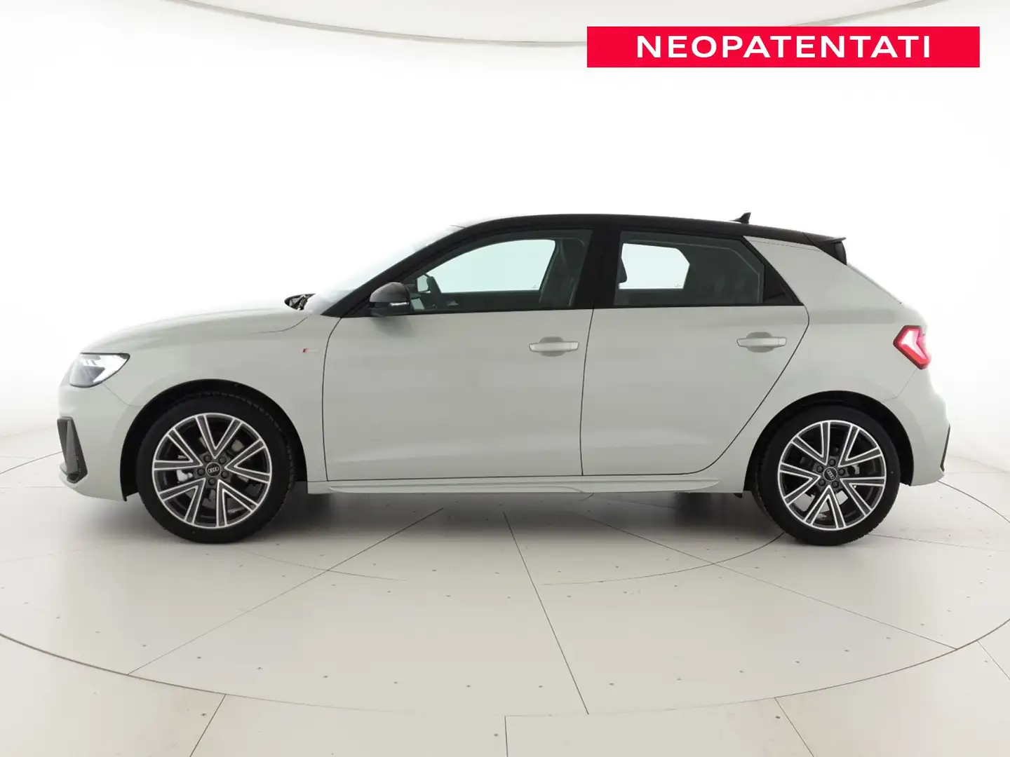 Audi A1 Sportback 30TFSI 116CV S tronic S line Edition Argento - 2