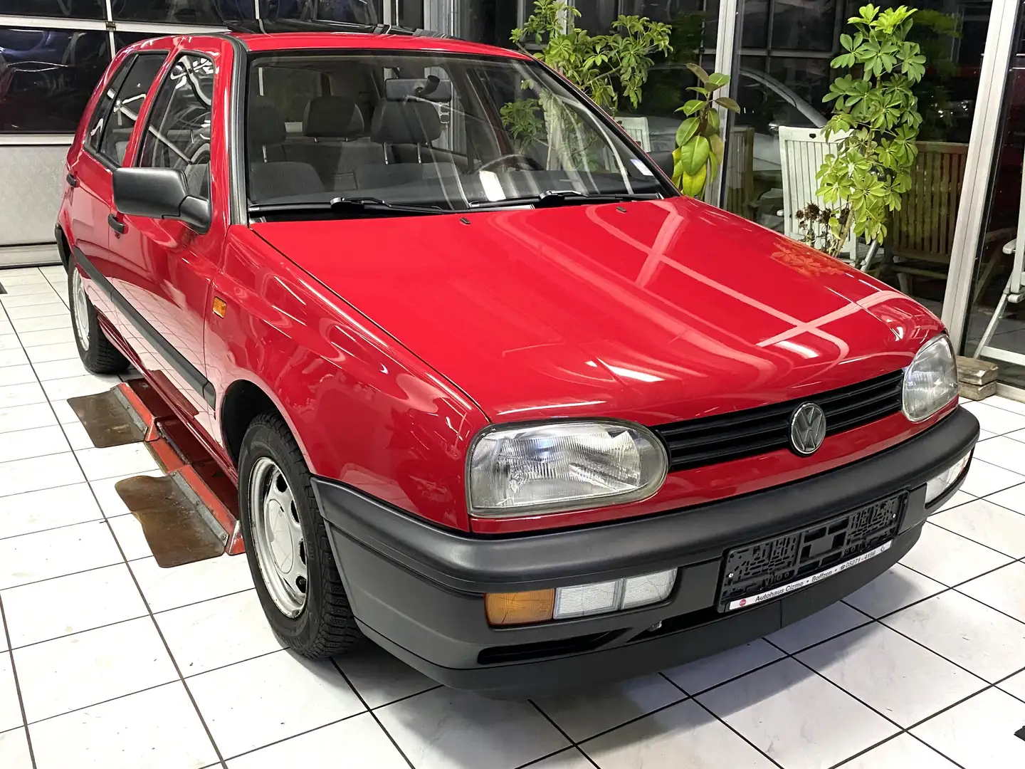 Volkswagen Golf 1.8 CL Klimaanlage, eSHD , I -Hand , 25396 km Rouge - 1