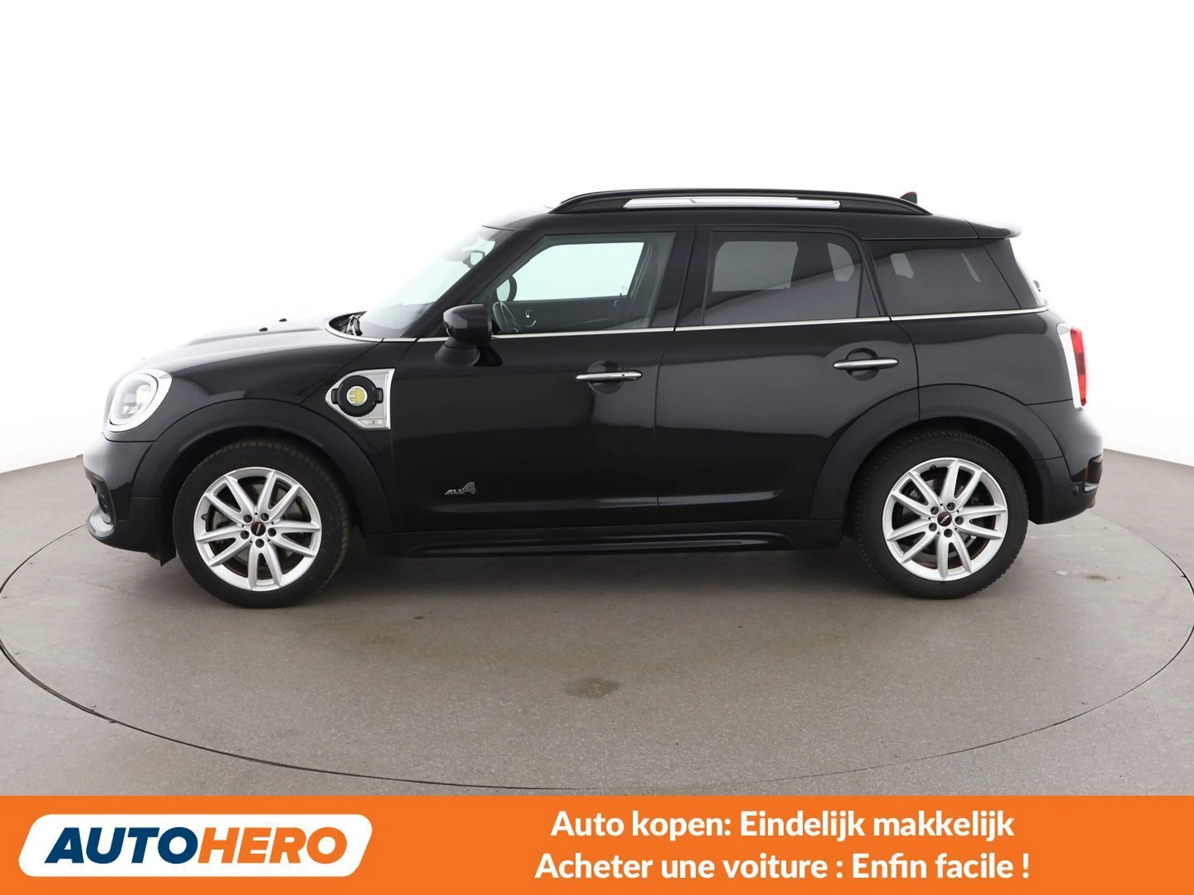 MINI Cooper SE Countryman Cooper S E Hybrid ALL4 — photo 3