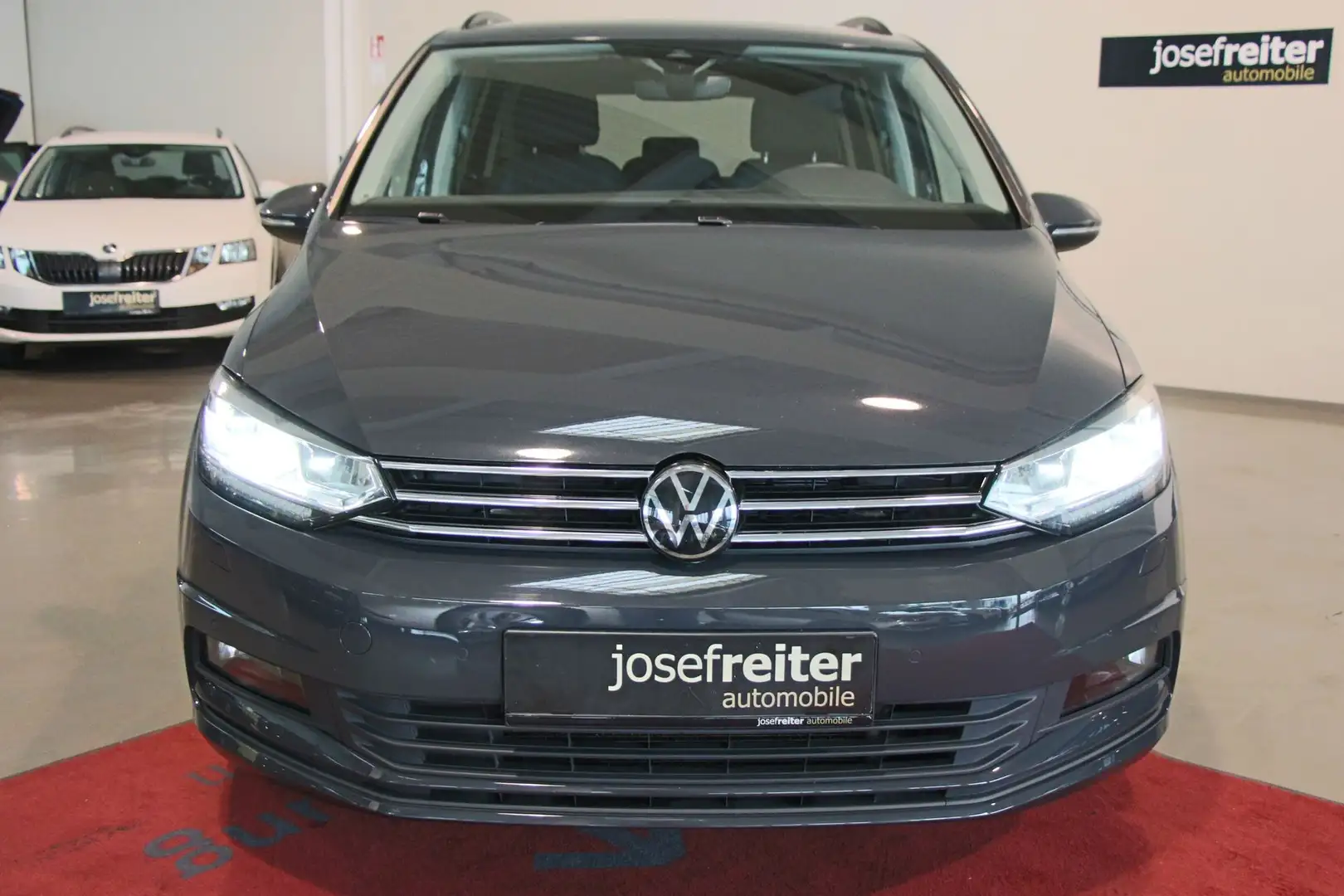 Volkswagen Touran Comfortline 2.0 TDI DSG Grigio - 2
