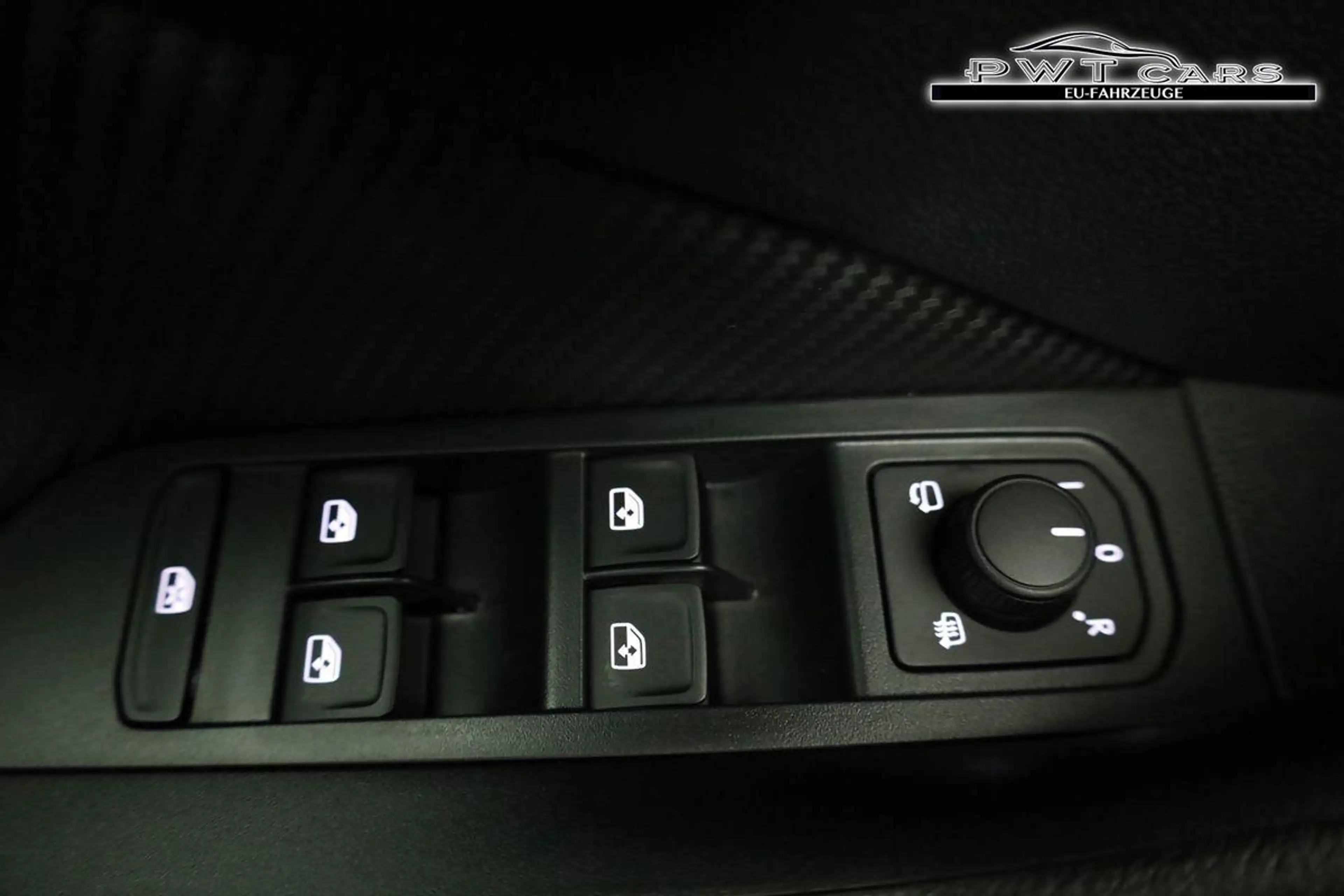 Skoda Kamiq Monte Carlo 1.0 TSI Carlo, Matrix, Pano, Kamera... — photo 7