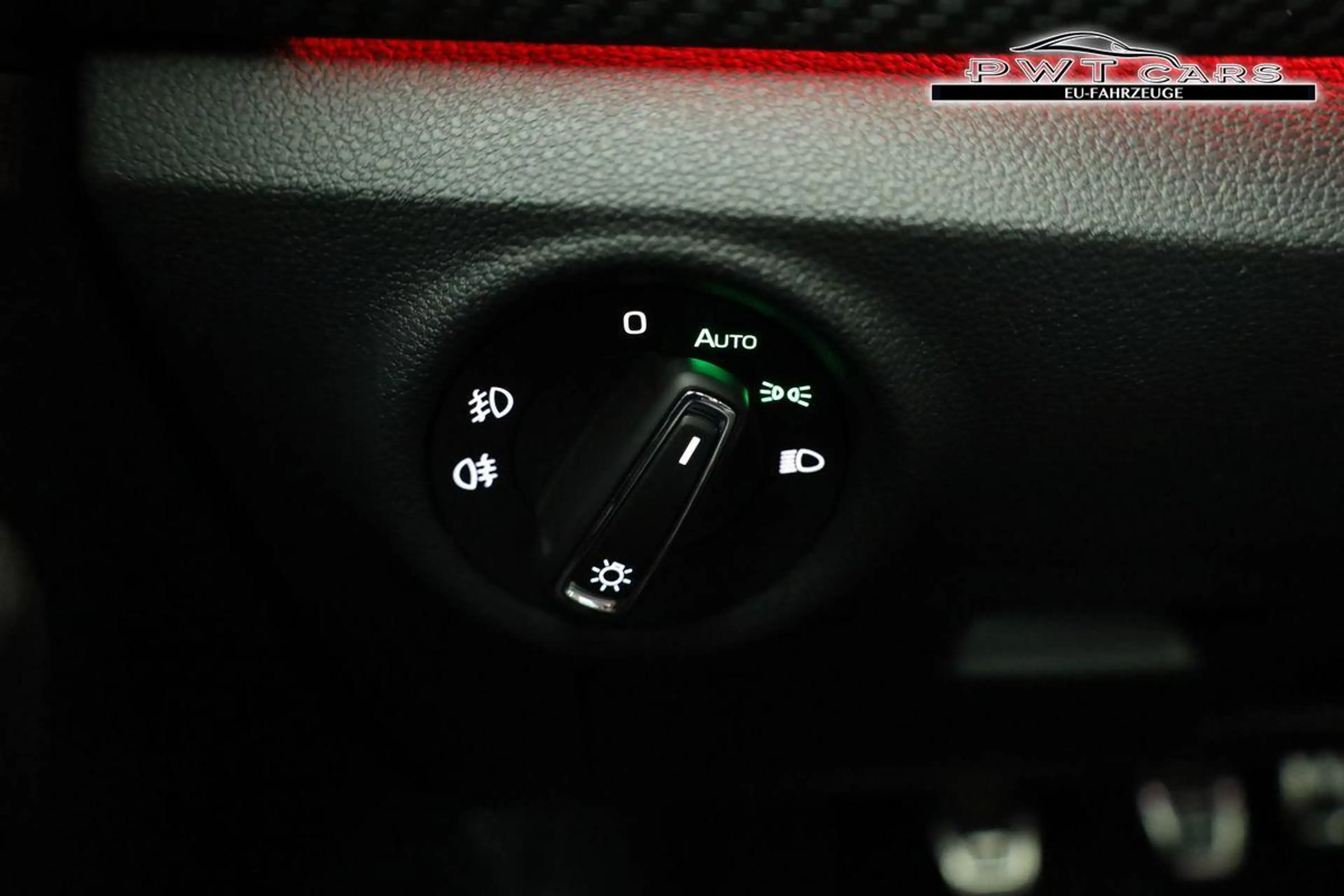 Skoda Kamiq Monte Carlo 1.0 TSI Carlo, Matrix, Pano, Kamera... — photo 8
