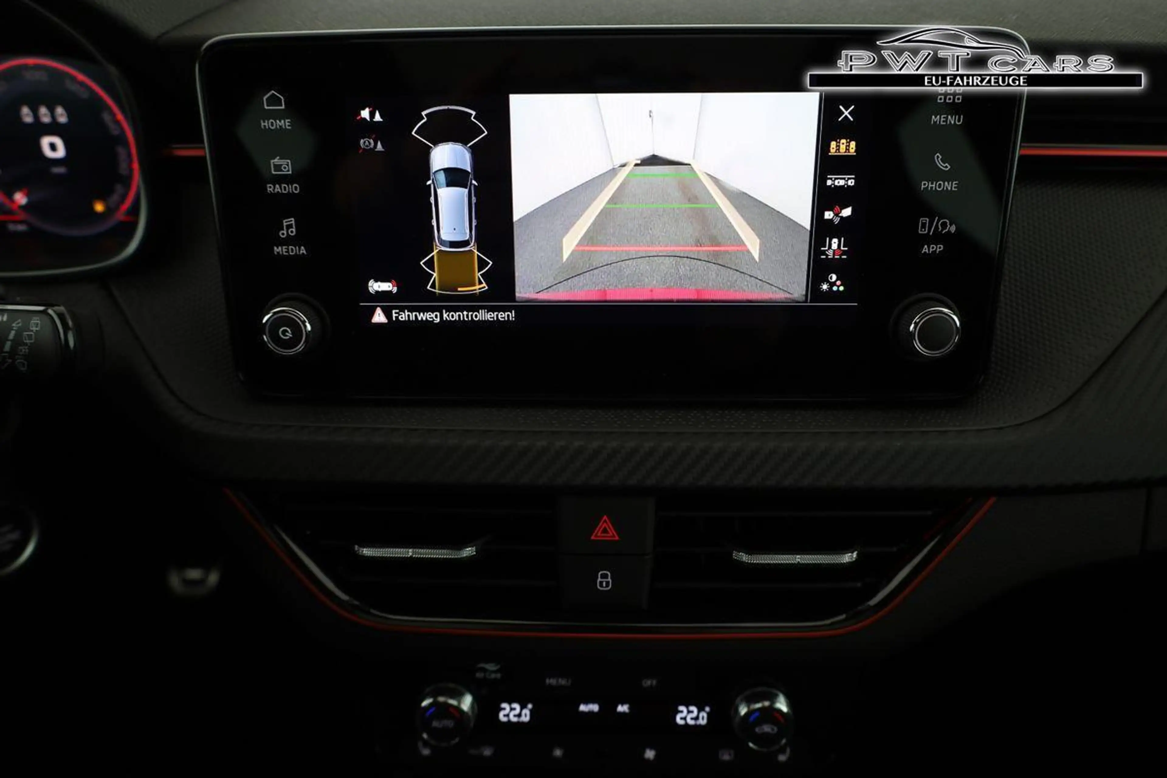 Skoda Kamiq Monte Carlo 1.0 TSI Carlo, Matrix, Pano, Kamera... — photo 6