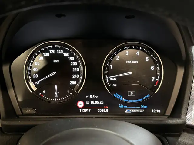 BMW 2 Series view 19