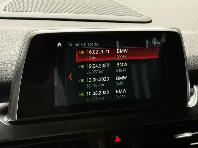 BMW 2 Series view 28