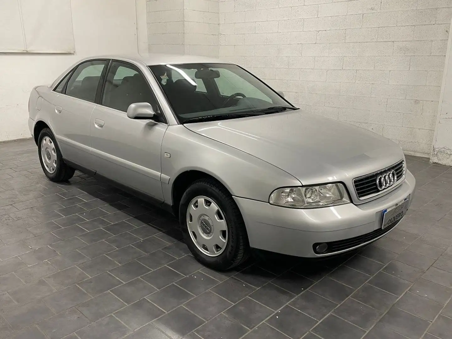 Audi A4 1.8 T 180 CV cat Ambition-UNIPRO-TAGLIANDIAUDI Grau - 1