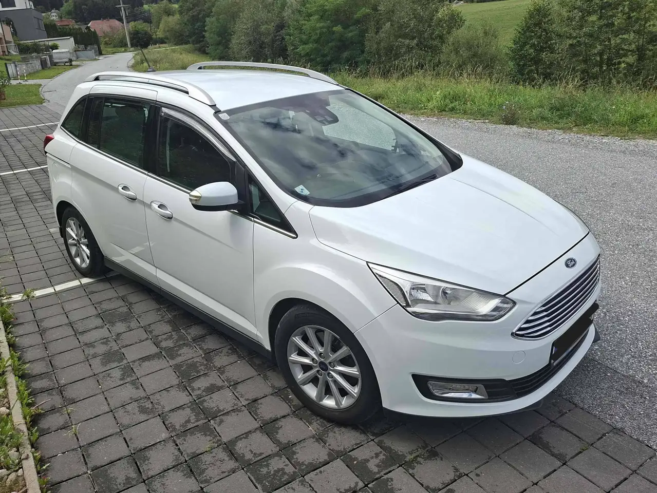 Ford Grand C-MAX