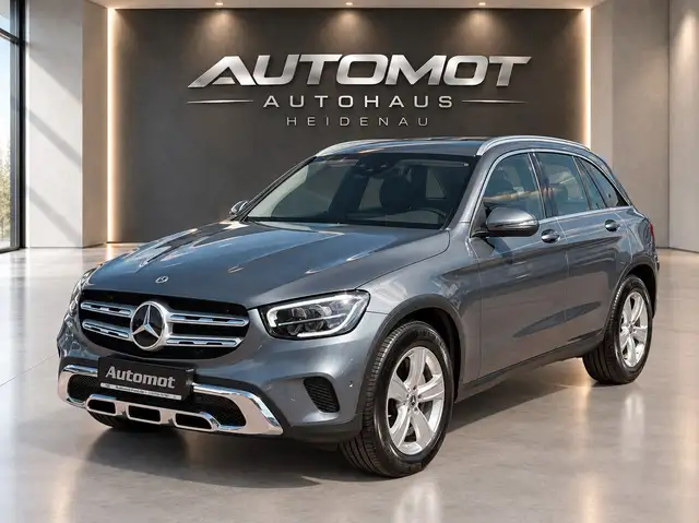 Mercedes-Benz GLC 300 d 4Matic*LED*AHK*Navi*Distronic