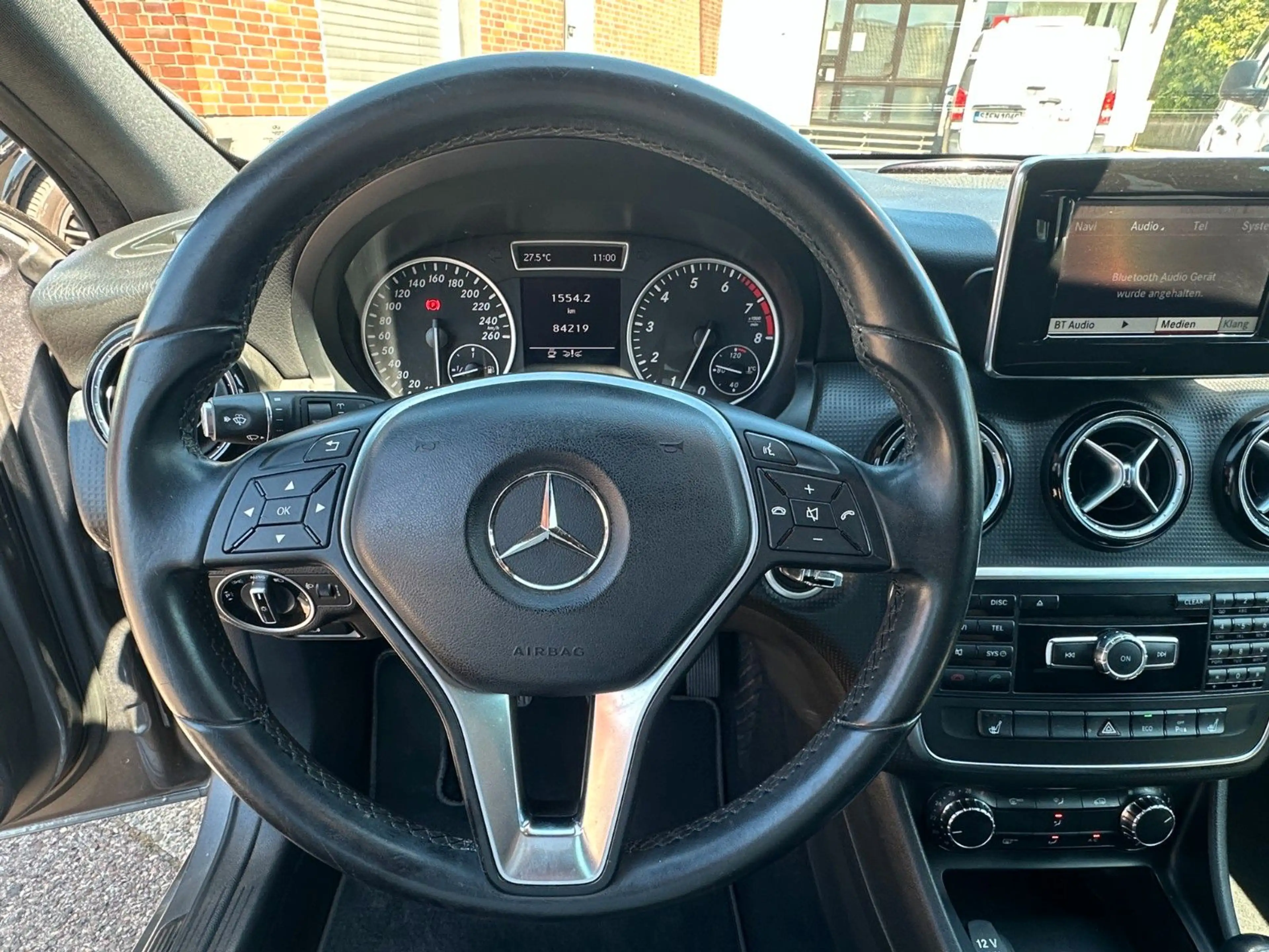 Mercedes-Benz A 180 BlueEfficiency Style*NAVI*PDC*SHZ* — photo 7