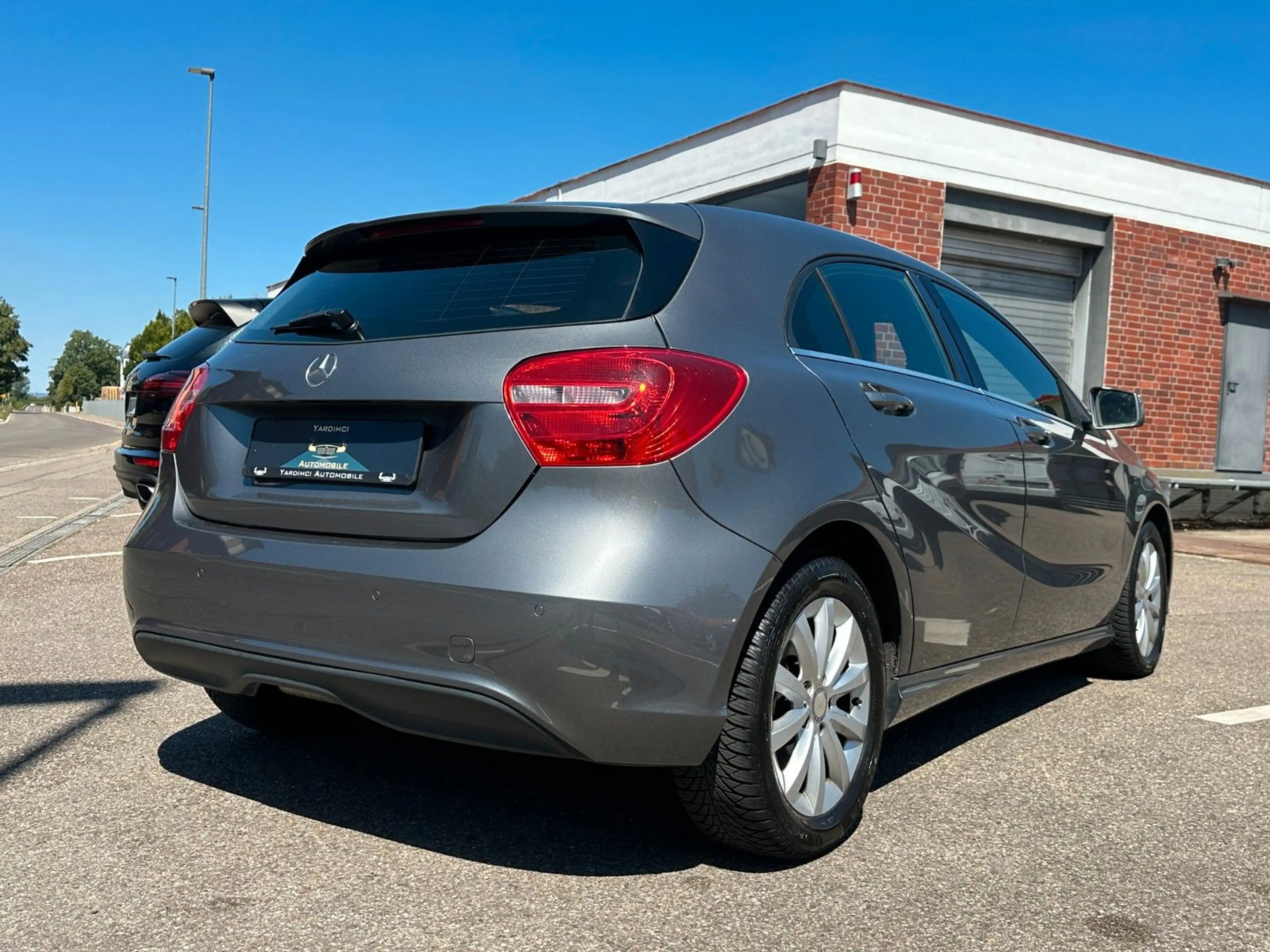Mercedes-Benz A 180 BlueEfficiency Style*NAVI*PDC*SHZ* — photo 5