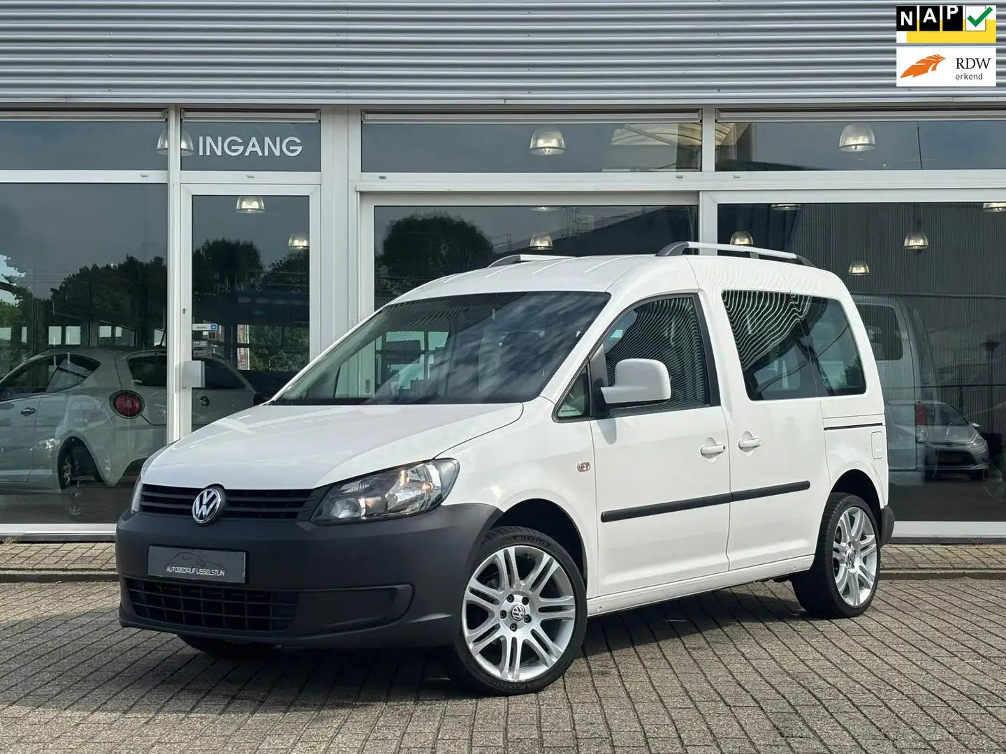 Volkswagen Caddy Combi 1.2 TSI / Navigatie / Airco / Pdc/ 2 x Schui Wit - 1