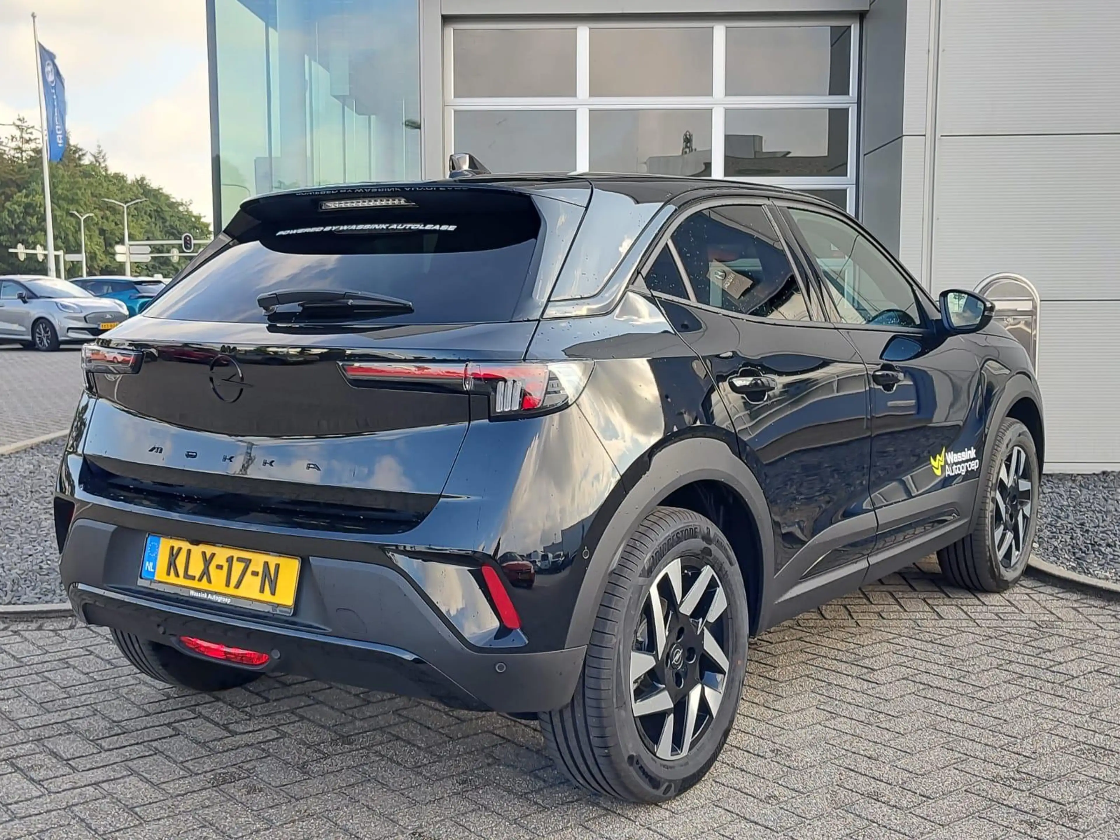 Opel Mokka-E Electric Business Edition 54 kWh — photo 6